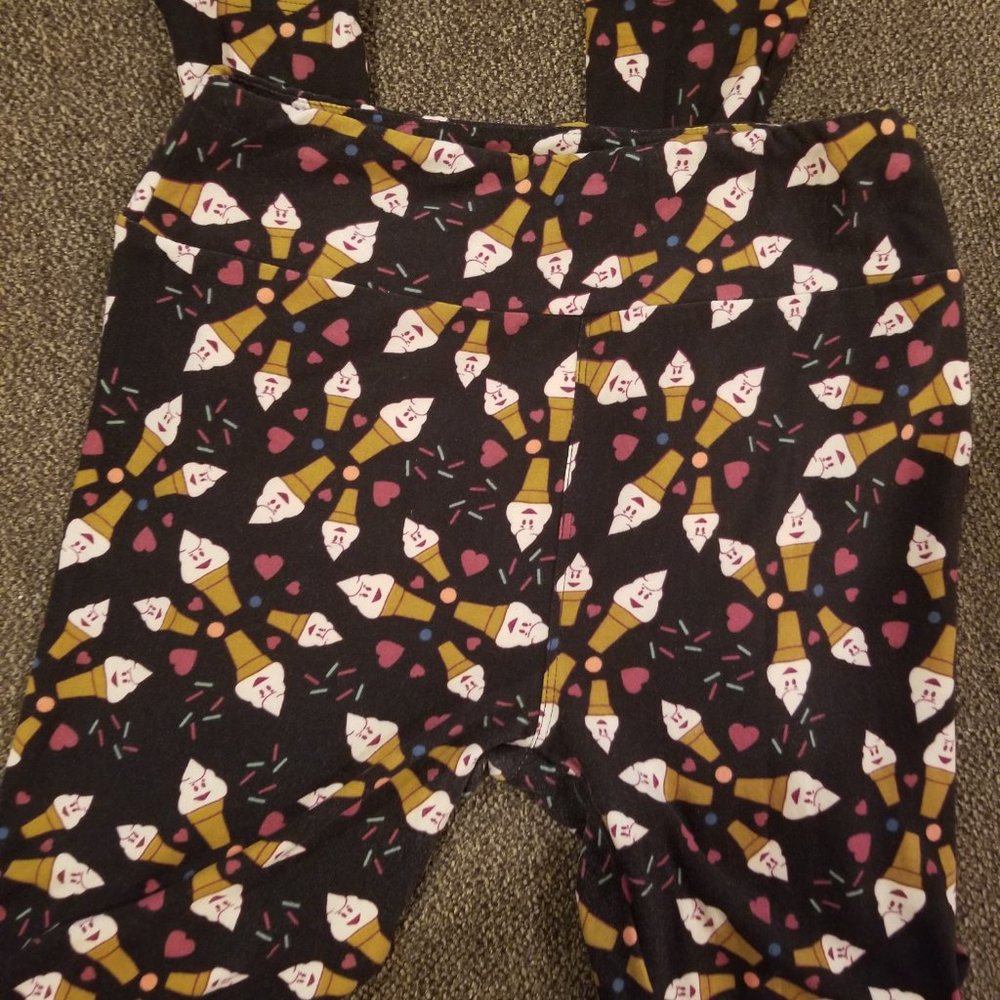 LulaRoe OS leggings - EUC Ice cream cones & hearts - Picture 6 of 7